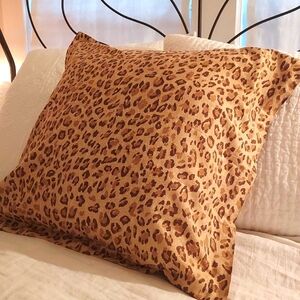 Lauren Spa Leopard 100% Organic Cotton Exotic Tropical Classic Euro Sham